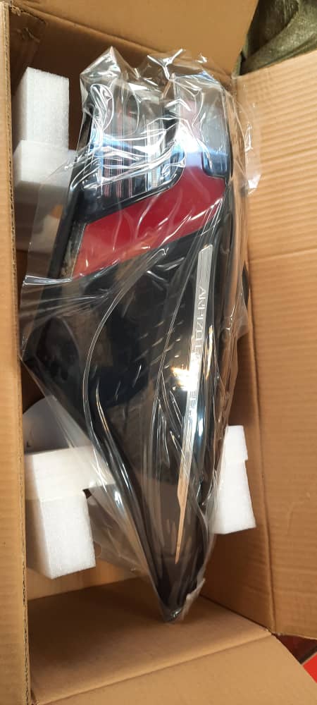 چراغ عقب آریزو 6 پرو